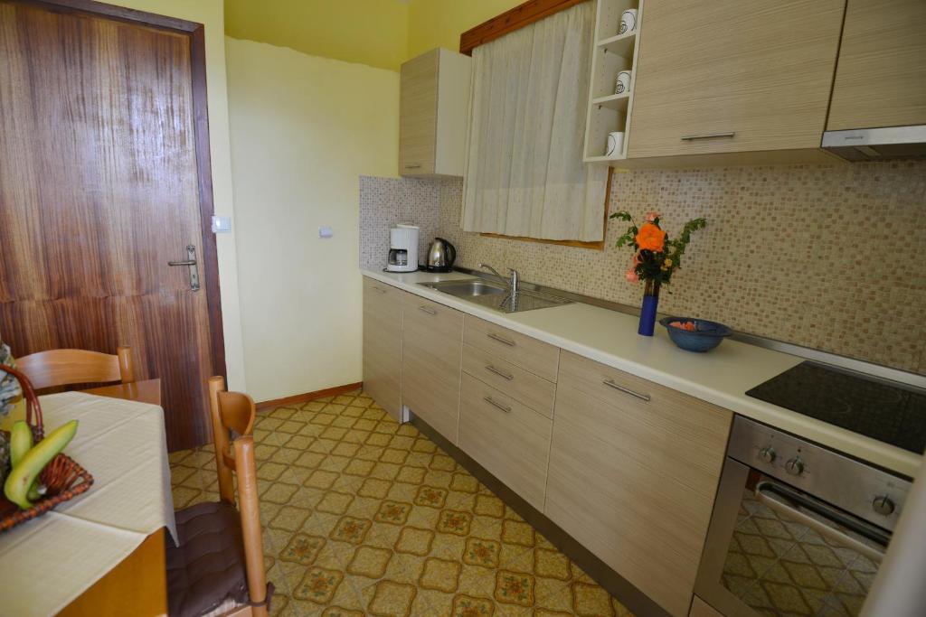 Zambia Apartments Plakias Bilik gambar